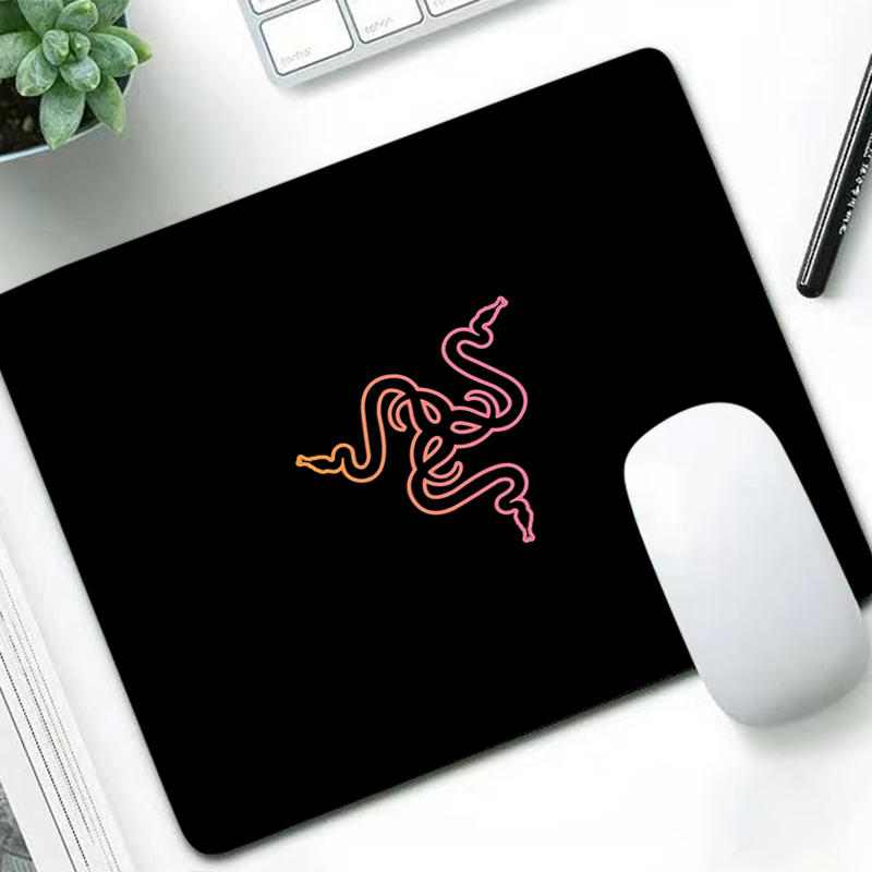 Razer Lüks Mouse Pad Anime Oyu - Pc Gaming Lounge incelemesi ve fiyatı